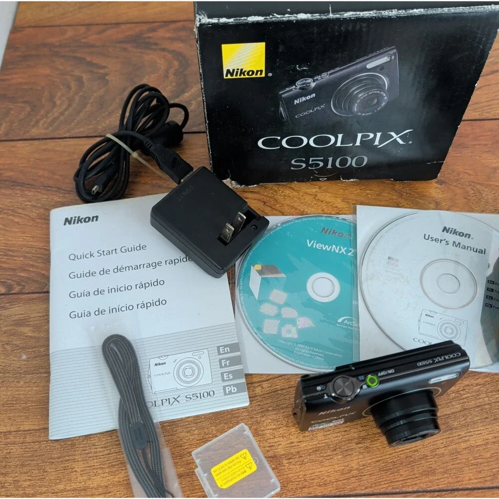 Nikon COOLPIX S5100 Digital Camera 5x Optical Zoom 12.2MP with Accessories Black